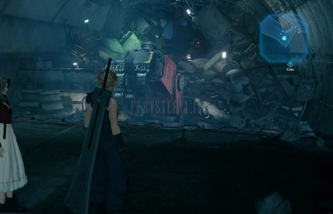 Les taudis du secteur 6 : Cloud et Aerith progressent entre les carcasses et les décombres entassés sous la plaque.